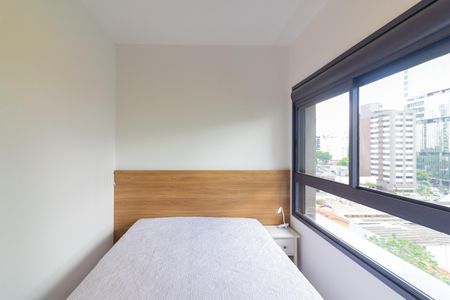 Quarto de kitnet/studio para alugar com 1 quarto, 26m² em Campo Belo, São Paulo