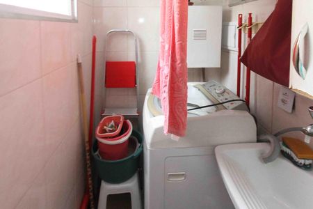 Apartamento à venda com 78m², 3 quartos e 1 vagaÁrea de Serviço