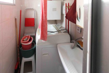 Apartamento à venda com 78m², 3 quartos e 1 vagaÁrea de Serviço