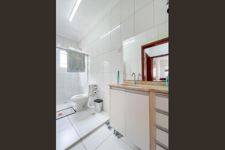 Apartamento à venda com 86m², 2 quartos e 1 vaga Apartamento à venda com 86m², 2 quartos e 1 vagaBanheiro