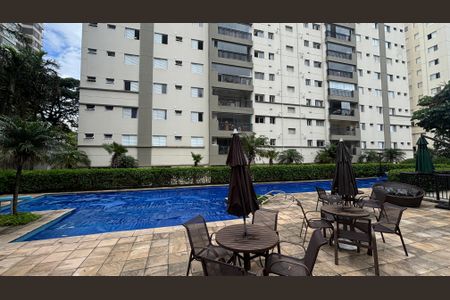 Apartamento à venda com 90m², 3 quartos e 2 vagasPiscina