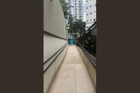 Apartamento à venda com 90m², 3 quartos e 2 vagasRampa - Corrimão