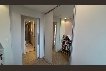 Apartamento à venda com 90m², 3 quartos e 2 vagasQuarto 2