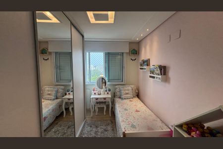 Apartamento à venda com 90m², 3 quartos e 2 vagasQuarto 2