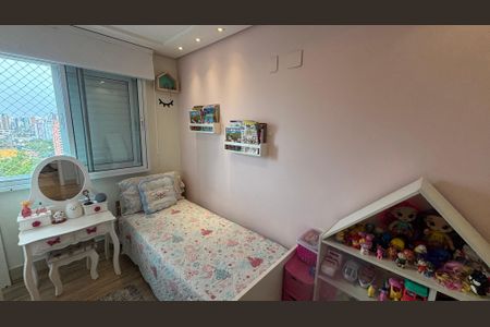 Apartamento à venda com 90m², 3 quartos e 2 vagasQuarto 2