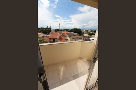 Apartamento para alugar com 65m², 2 quartos e 1 vagaSala