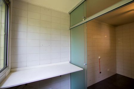 Apartamento à venda com 55m², 2 quartos e 1 vagaÁrea de serviço