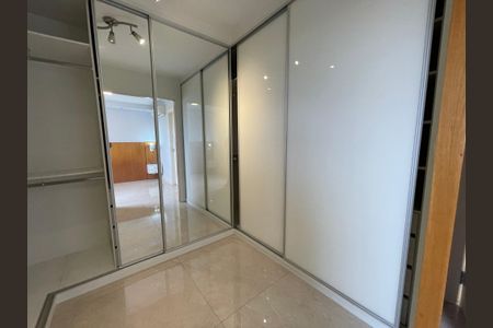 Apartamento para alugar com 175m², 2 quartos e 2 vagasQuarto 2