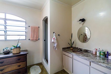 Casa à venda com 400m², 4 quartos e 4 vagas Casa à venda com 400m², 4 quartos e 4 vagasSuite 01 - Banheiro