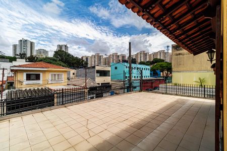 Casa à venda com 400m², 4 quartos e 4 vagas Casa à venda com 400m², 4 quartos e 4 vagasVaranda quartos
