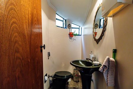 Lavabo de casa à venda com 4 quartos, 400m² em Jardim Peri Peri, São Paulo