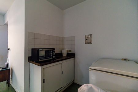 Casa à venda com 400m², 4 quartos e 4 vagas Casa à venda com 400m², 4 quartos e 4 vagasSalão - Cozinha