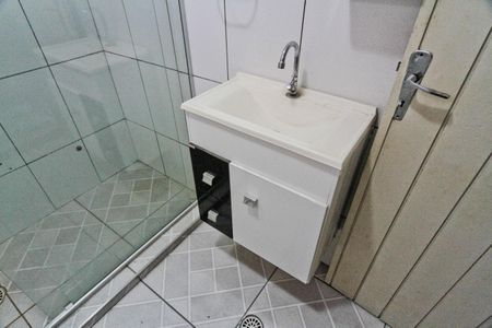 Casa para alugar com 160m², 2 quartos e 2 vagasBanheiro