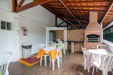 Apartamento para alugar com 47m², 2 quartos e 1 vagaÁrea comum - Churrasqueira