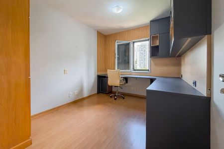 Apartamento à venda com 120m², 3 quartos e 3 vagasQuarto 1 - Escritório