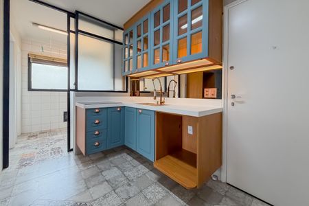 Apartamento à venda com 120m², 3 quartos e 3 vagasCozinha