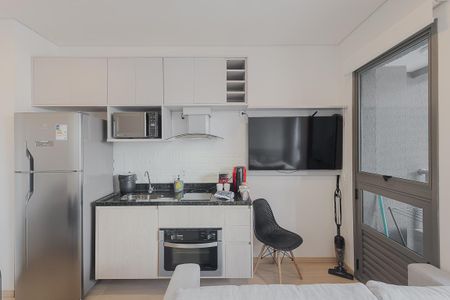Cozinha de kitnet/studio para alugar com 1 quarto, 25m² em Pinheiros, São Paulo