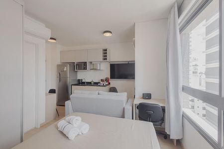 Quarto de kitnet/studio para alugar com 1 quarto, 25m² em Pinheiros, São Paulo