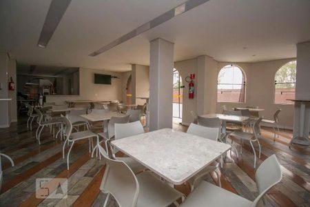 Apartamento à venda com 85m², 3 quartos e 1 vaga Apartamento à venda com 85m², 3 quartos e 1 vagaÁrea comum - Salão de festas