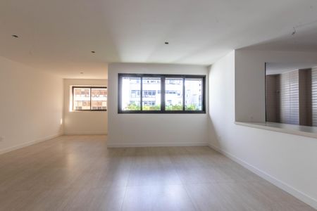 Sala de apartamento à venda com 3 quartos, 108m² em Lourdes, Belo Horizonte