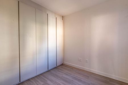 Apartamento à venda com 108m², 3 quartos e 2 vagas Apartamento à venda com 108m², 3 quartos e 2 vagasSuíte 1