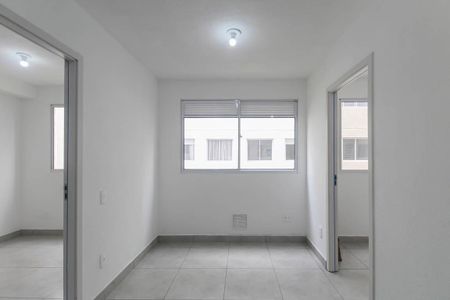 Apartamento para alugar com 36m², 2 quartos e sem vaga
