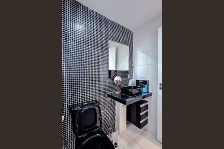 Apartamento à venda com 167m², 3 quartos e 2 vagas Apartamento à venda com 167m², 3 quartos e 2 vagasBanheiro da Suíte 2