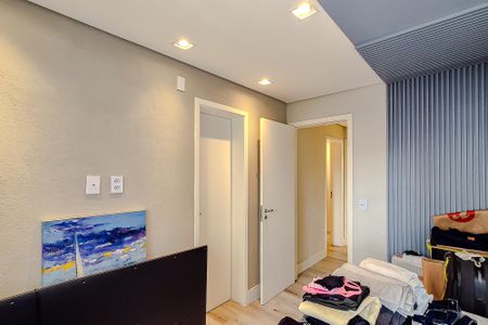 Apartamento à venda com 167m², 3 quartos e 2 vagas Apartamento à venda com 167m², 3 quartos e 2 vagasQuarto 2 - Suíte