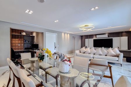 Sala de apartamento à venda com 3 quartos, 167m² em Água Branca, São Paulo