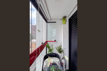 Apartamento à venda com 107m², 4 quartos e 2 vagasVaranda da Suíte