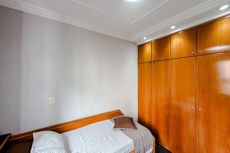 Apartamento à venda com 107m², 4 quartos e 2 vagasQuarto 3