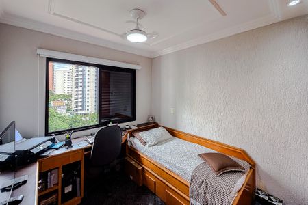 Apartamento à venda com 107m², 4 quartos e 2 vagasQuarto 3