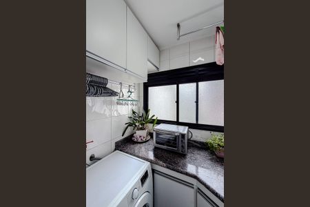 Apartamento à venda com 107m², 4 quartos e 2 vagasÁrea de Serviço