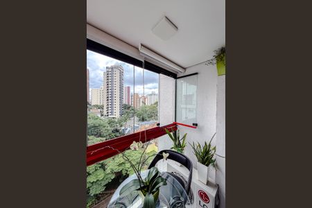 Apartamento à venda com 107m², 4 quartos e 2 vagasVaranda da Suíte