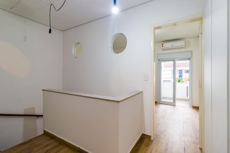 Casa à venda com 2 quartos, 120m² em Jardim Taboao, São Paulo