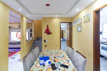 Sala de casa para alugar com 2 quartos, 150m² em Guaratiba, Rio de Janeiro