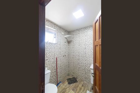 Casa para alugar com 150m², 2 quartos e 2 vagasBanheiro de serviço