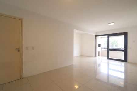 Apartamento para alugar com 129m², 3 quartos e 2 vagasSAla