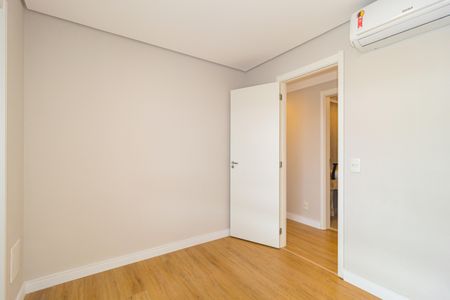 Apartamento à venda com 119m², 3 quartos e 2 vagas Apartamento à venda com 119m², 3 quartos e 2 vagasSuíte 1