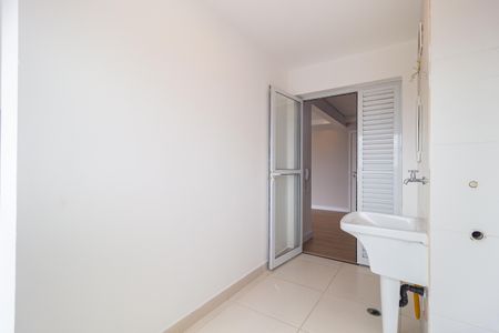 Apartamento à venda com 119m², 3 quartos e 2 vagas Apartamento à venda com 119m², 3 quartos e 2 vagasÁrea de Serviço