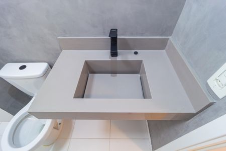 Apartamento à venda com 119m², 3 quartos e 2 vagas Apartamento à venda com 119m², 3 quartos e 2 vagasDetalhe Banheiro - Suíte 1