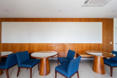 Apartamento à venda com 119m², 3 quartos e 2 vagas Apartamento à venda com 119m², 3 quartos e 2 vagasSalão de Festas