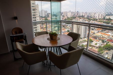 Apartamento para alugar com 82m², 2 quartos e 2 vagas Apartamento para alugar com 82m², 2 quartos e 2 vagasVaranda vista livre
