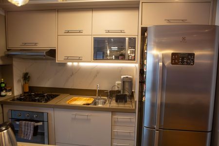 Apartamento para alugar com 82m², 2 quartos e 2 vagas Apartamento para alugar com 82m², 2 quartos e 2 vagasCozinha