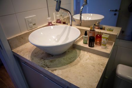 Apartamento para alugar com 82m², 2 quartos e 2 vagas Apartamento para alugar com 82m², 2 quartos e 2 vagasBanheiro Social