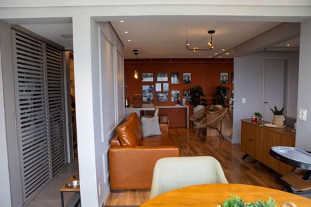 sala de apartamento para alugar com 2 quartos, 82m² em Vila Sonia, São Paulo