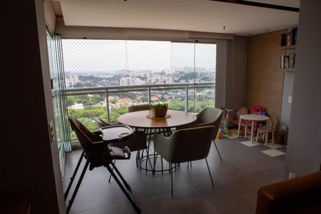 Apartamento para alugar com 82m², 2 quartos e 2 vagas Apartamento para alugar com 82m², 2 quartos e 2 vagasVaranda
