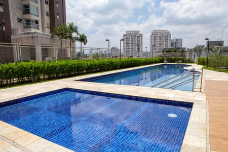 Apartamento para alugar com 82m², 2 quartos e 2 vagas Apartamento para alugar com 82m², 2 quartos e 2 vagasÁrea comum - Piscina