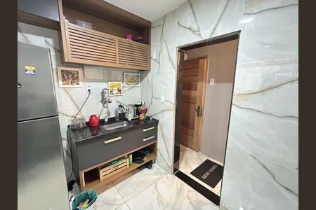 Apartamento à venda com 2m², 3 quartos e 1 vagaCozinha