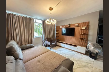 Sala de apartamento à venda com 3 quartos, 2m² em Del Castilho, Rio de Janeiro